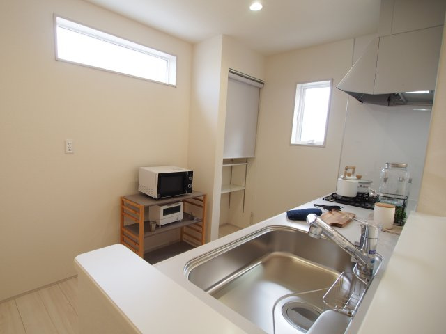 【キッチン】 | Livele Garden.S　南沢又河原前　１号棟 | ★内覧予約で新米4kg★