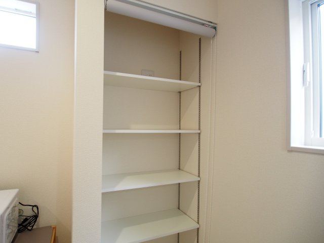 【収納】 | Livele Garden.S　南沢又河原前　１号棟 | ★内覧予約で新米4kg★