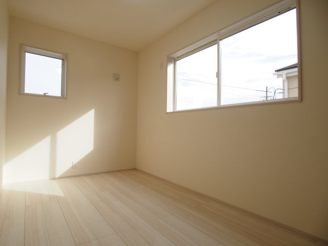 【洋室】 | Livele Garden.S　南沢又河原前　１号棟 | ★内覧予約で新米4kg★