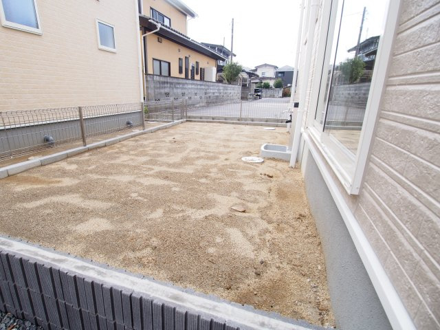 【庭】 | Livele Garden.S　南沢又河原前　１号棟 | ★内覧予約で新米4kg★