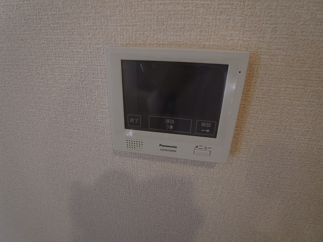 神戸市兵庫区下沢通６丁目のアパートのセキュリティ|TV付インターフォン