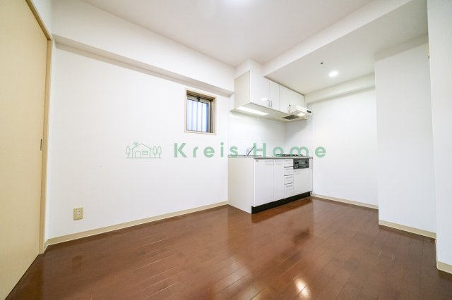 プレール・ドゥーク水天宮の居間・リビング