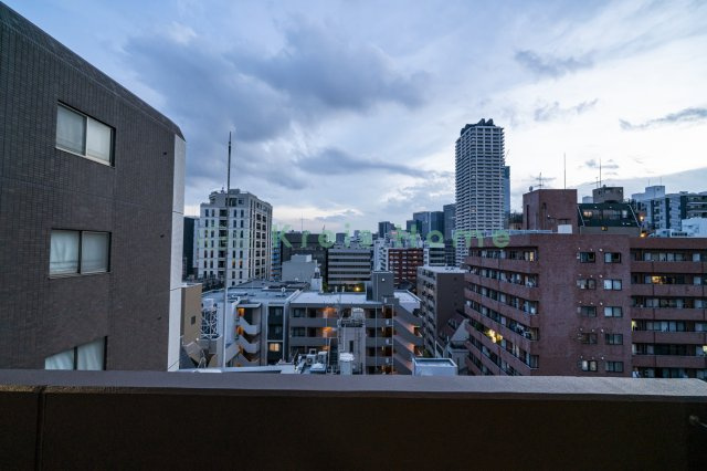 プレール・ドゥーク水天宮のバルコニー