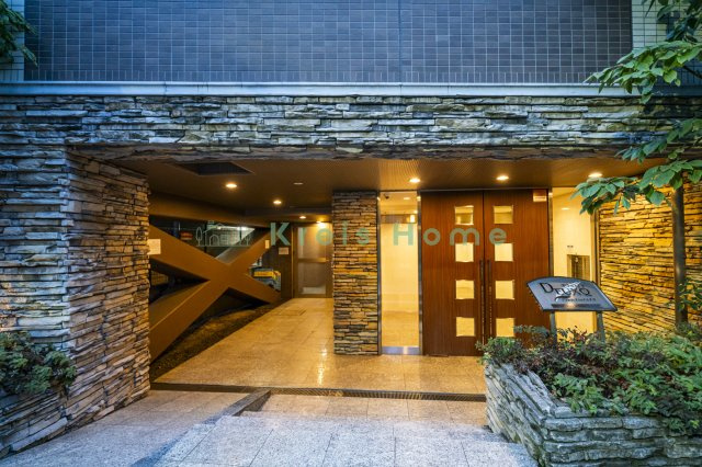 プレール・ドゥーク水天宮のエントランス