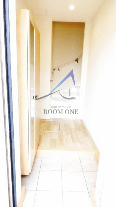 ユアメゾン栄　仮称ユアメゾン大谷口の玄関|玄関です。