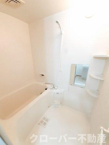 サウス・ソレイユ　Ａの浴室