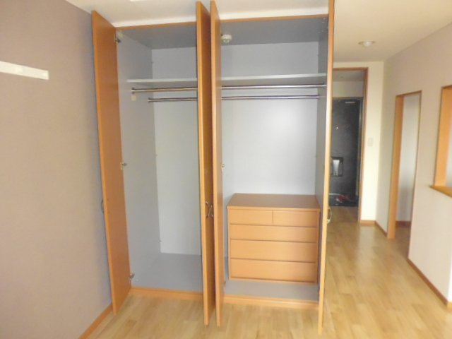 倉敷市広江１丁目のアパートの収納