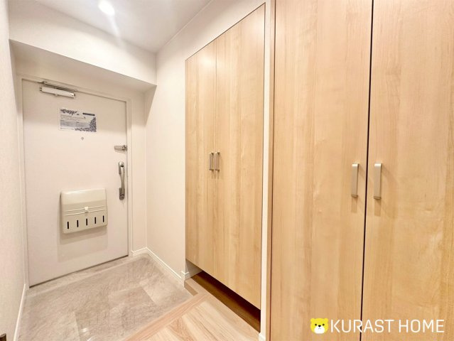 パークテラス桂川　3階の玄関
