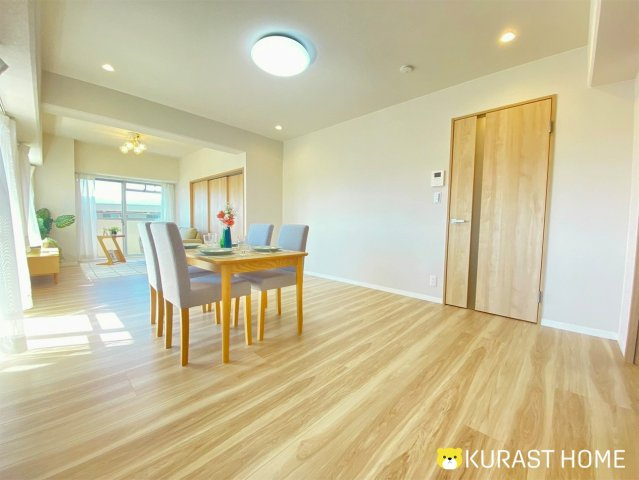 パークテラス桂川　3階の居間・リビング