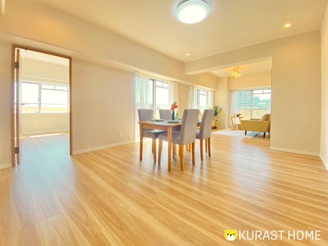 パークテラス桂川　3階の居間・リビング