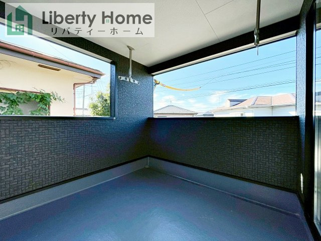 牛久市下根町第1　新築戸建　2号棟のバルコニー