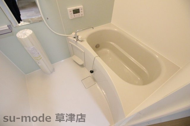 【浴室】 | CAオレンジフィール | コンパクトで使いやすいお風呂です