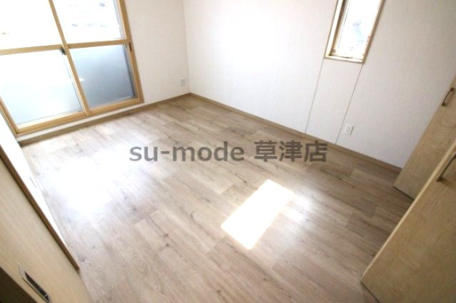 【洋室】 | CAオレンジフィール | 落ち着いた色調の洋室です