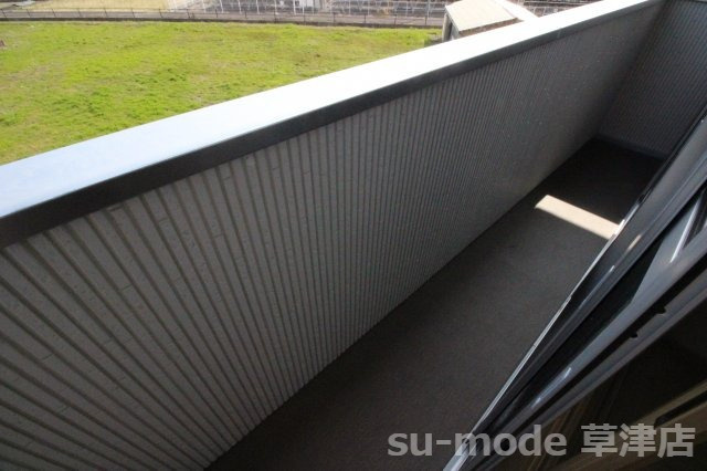 【バルコニー】 | CAオレンジフィール | 落ち着いた時間を過ごせるバルコニーです