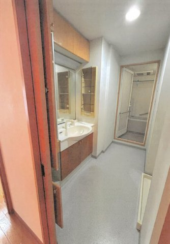 【洗面所】 | グランドール沼津 中古マンション EM05765 | グランドール沼津　洗面脱衣所