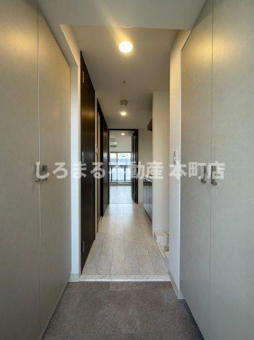 エステムコート難波Ⅶビヨンドの玄関