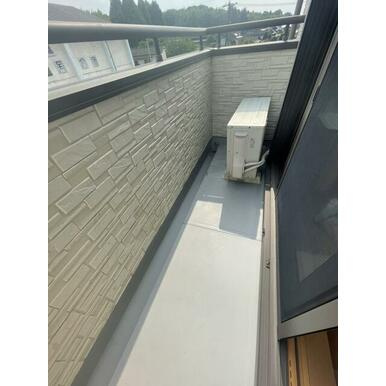 合志市上庄貸家のバルコニー