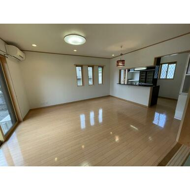 【居間・リビング】 | 合志市上庄貸家