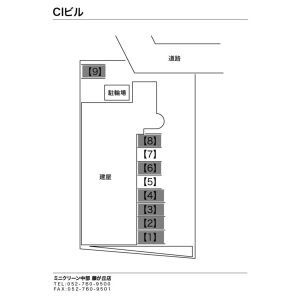 CIビルの駐車場