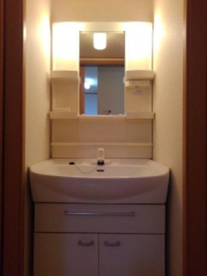 【洗面所】 | フルール