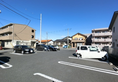 【駐車場】 | シャルメーヌ