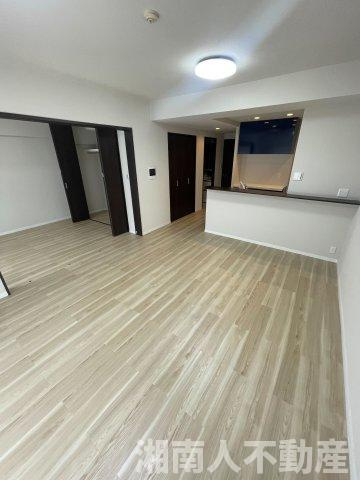 エスタテラ湘南台マウンテンビューの居間・リビング|使いやすいリビングです