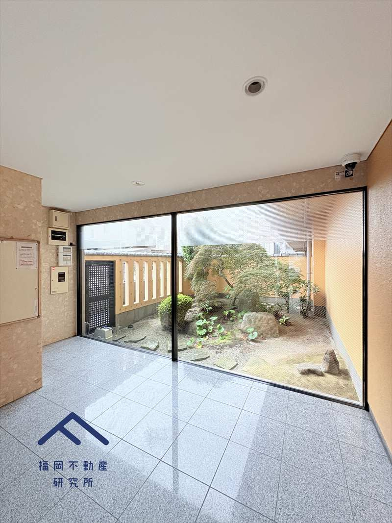 サングレート箱崎公園東のエントランス