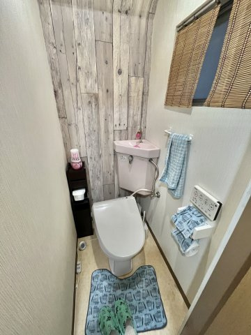 堺市中区土師町3丁目戸建のトイレ