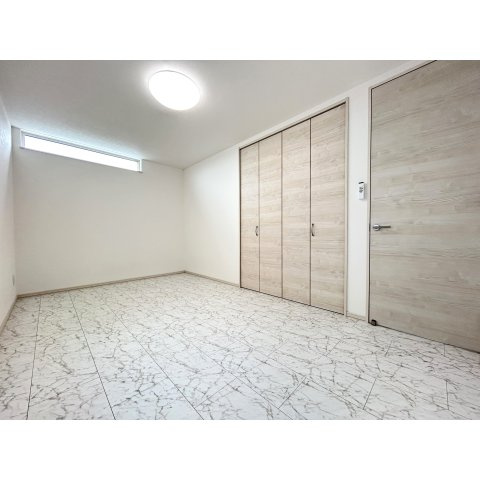 桔梗３丁目中古住宅の洋室