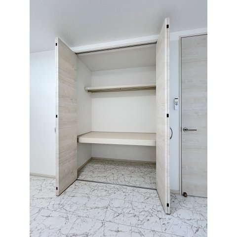 桔梗３丁目中古住宅の収納