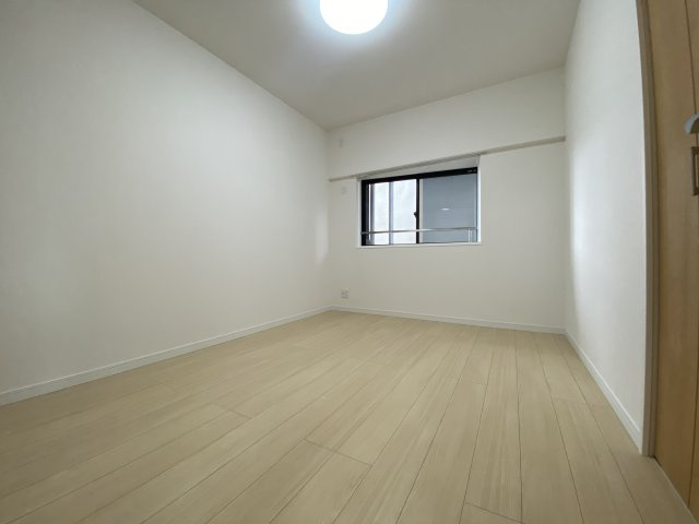 アンピール百年橋の子供部屋