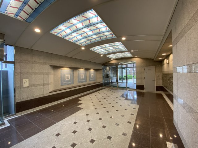 アンピール百年橋のエントランス