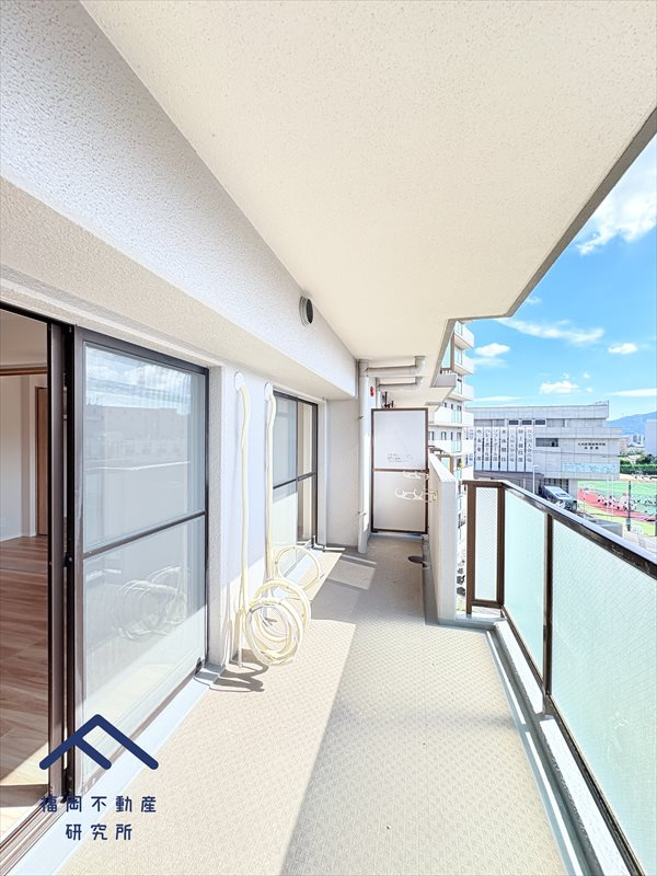 ファミール二日市のバルコニー