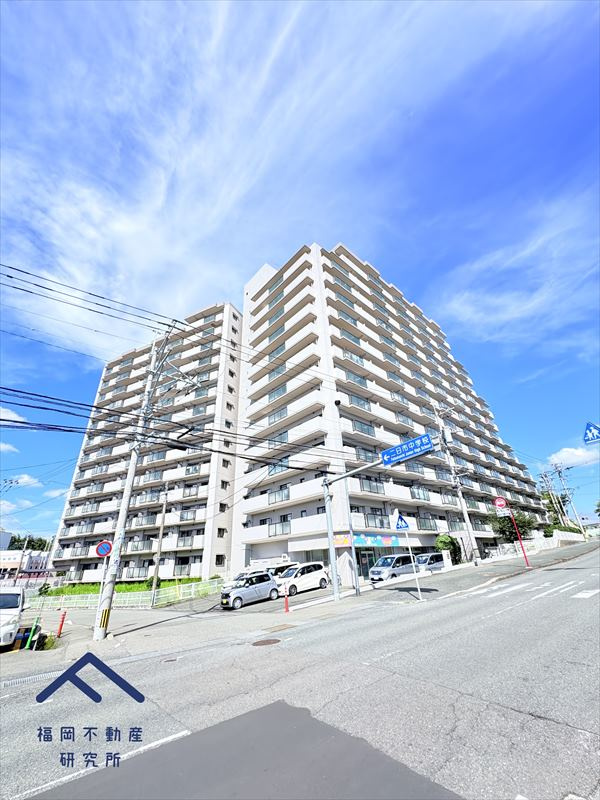 ファミール二日市の外観