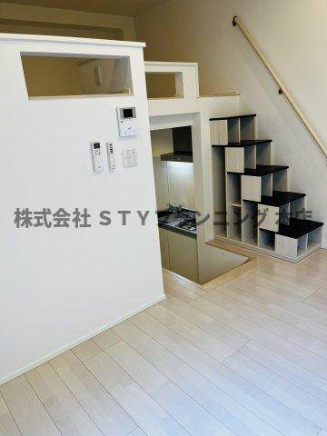 仲介手数料0円！ハーモニーテラス今池南の居間・リビング