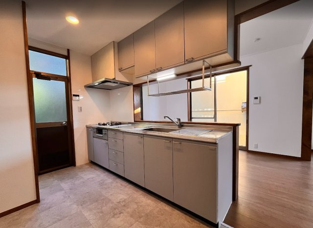 富士市大渕　中古戸建　の収納|2階ホールは小屋裏収納が有ります