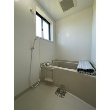 【浴室】 | メルベーユ