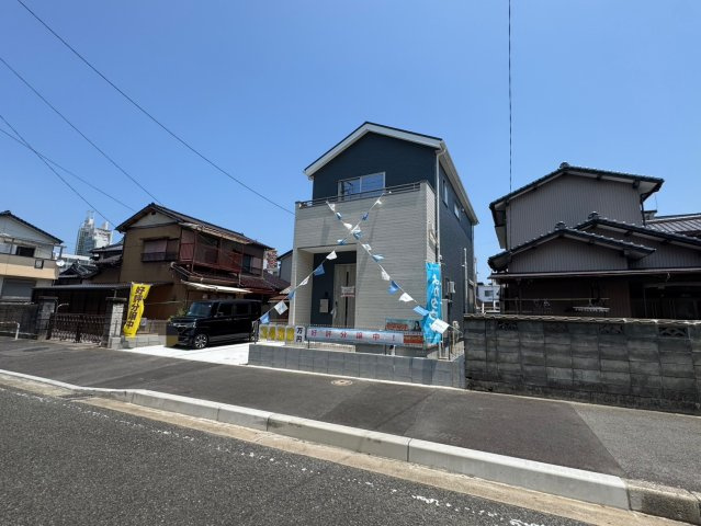ーBloomーブルームー小倉南区日の出町1丁目1期　【小倉南区　新築戸建て】の前面道路含む現地写真|ーBloomーブルームー小倉南区日の出町1丁目1期　【小倉南区　新築戸建て】
