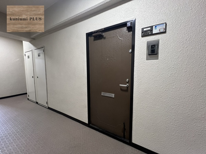 都島ビューハイツの玄関