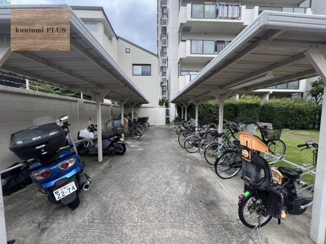 都島ビューハイツの駐輪場