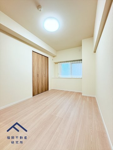 朝日プラザ筑紫野プティックスの洋室