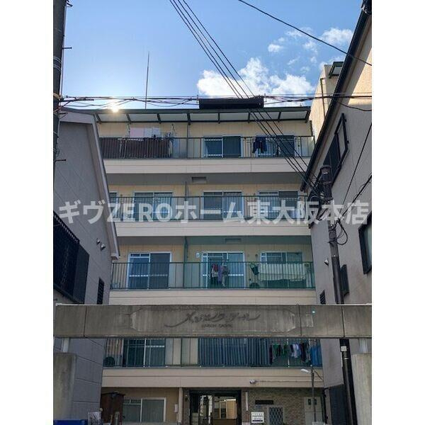 メゾンクロワール