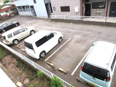【駐車場】 | シャルム中村
