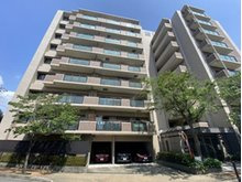 リッツパーク江坂の外観