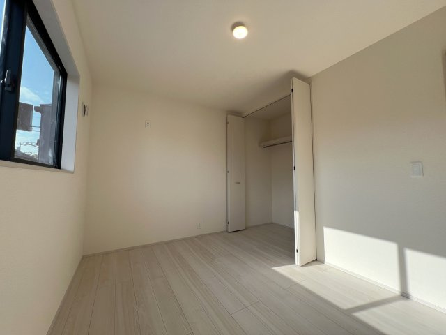 あきる野市野辺　新築戸建全2棟の洋室|6.0帖