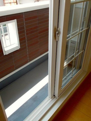 【バルコニー】 | クローバーＢ