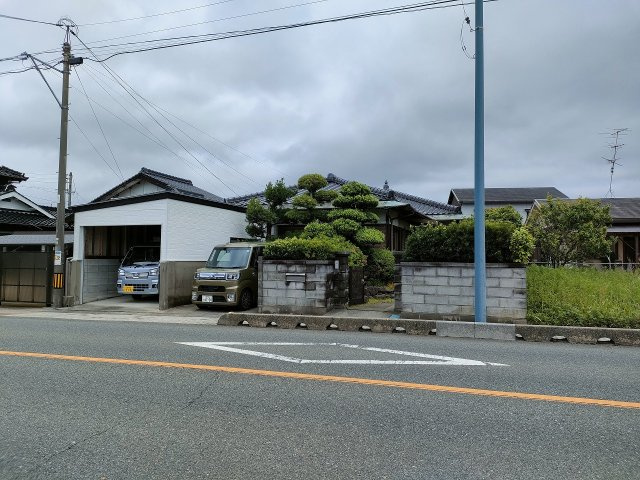豊浦町川棚中古住宅の外観