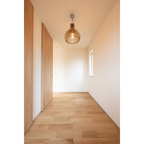 【冬でも「寒い」なんて言わせない。温かさは誰にも負けないハイスペック住宅。】美原5丁目中古住宅のその他|書斎