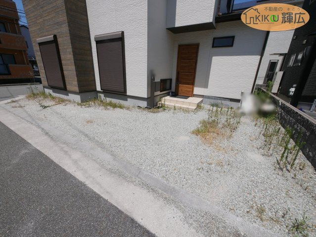 【駐車場】 | 加古川市加古川町美乃利　中古戸建