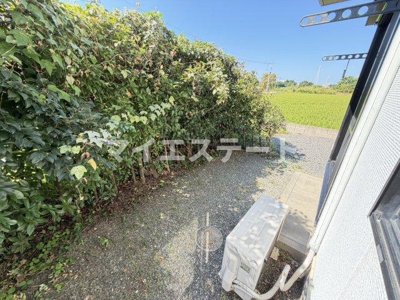 【庭】 | アルトリオ一番館